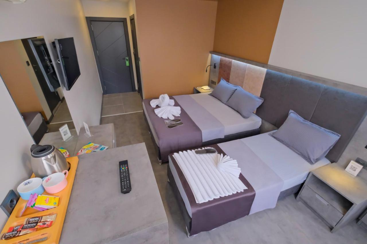 The Queen Hotel Κωνσταντινούπολη Εξωτερικό φωτογραφία